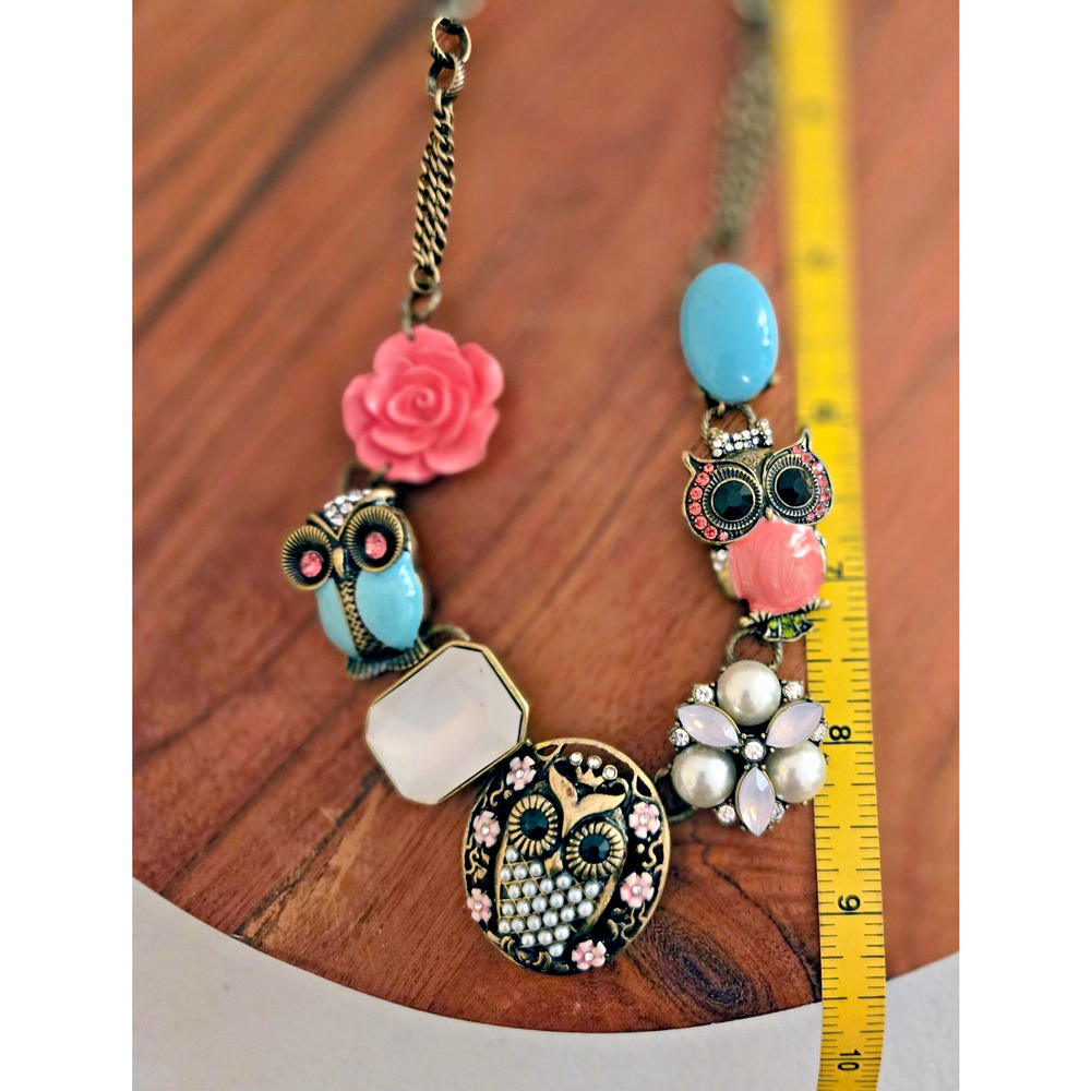 Vintage Betsey Johnson owl necklace with pearls crystals rose Bronze signed - Picture 7 of 13